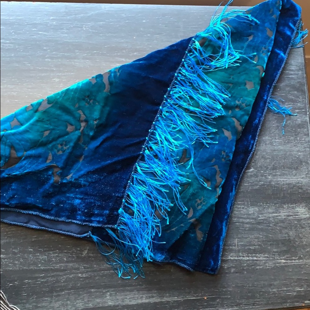 Urban outfitters shawl - final price